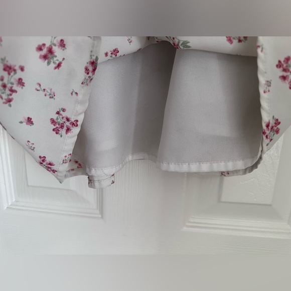 Red Floral Mini Cottage Dress With Ties in Extra Small - Picture 5 of 10